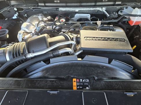 Used 2024 GMC Sierra 2500 SLE w/ SLE Value Package; image 33