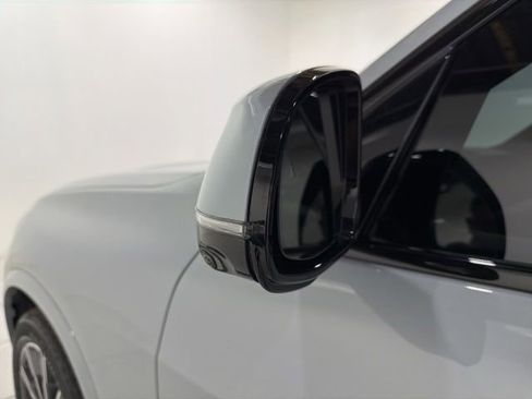 Certified 2024 BMW X5 xDrive40i w/ M Sport Package AWD/4WD image 9