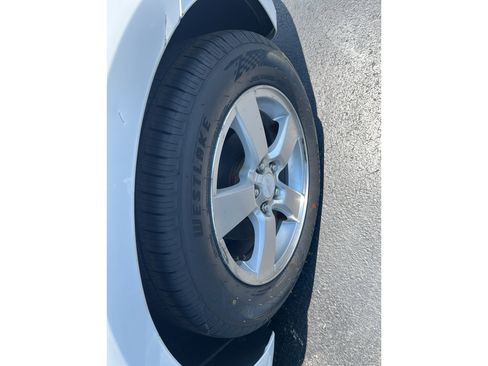 Used 2012 Chevrolet Cruze LT FWD image 40