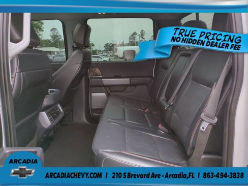 Used 2024 Ford F250 Lariat w/ Lariat Ultimate Package AWD/4WD image 12