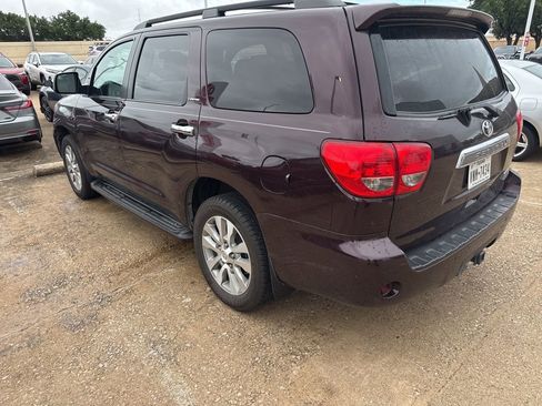 Used 2014 Toyota Sequoia Limited RWD image 4