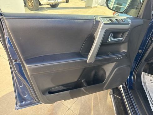 Used 2023 Toyota 4Runner Limited image 21
