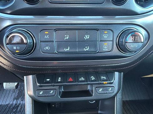 Used 2019 GMC Canyon All Terrain w/ All Terrain X Package image 19