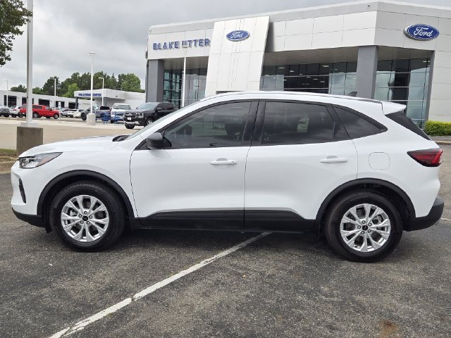 Used 2026 Ford Escape Active FWD image 4