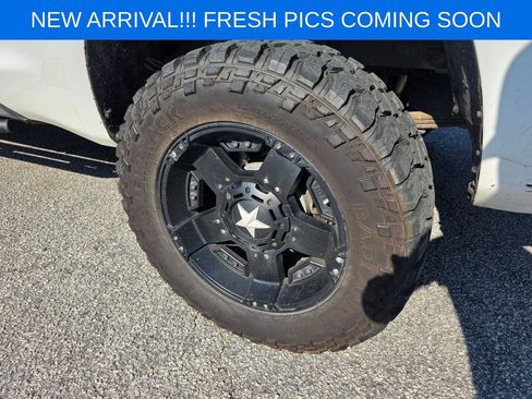 Used 2011 Toyota Tundra 4x4 Double Cab w/ TRD Rock Warrior Pkg image 6