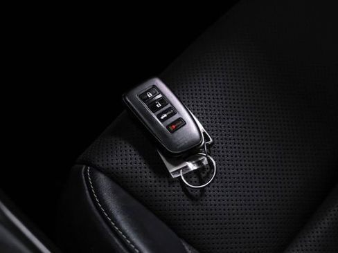 Used 2022 Lexus IS 350 F Sport image 58