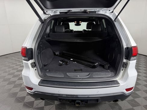 Used 2019 Jeep Grand Cherokee Trailhawk w/ Trailhawk Luxury Group AWD/4WD image 11