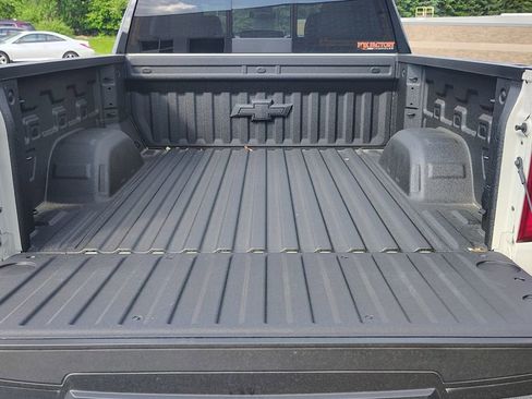New 2026 Chevrolet Silverado 1500 RST AWD/4WD image 10