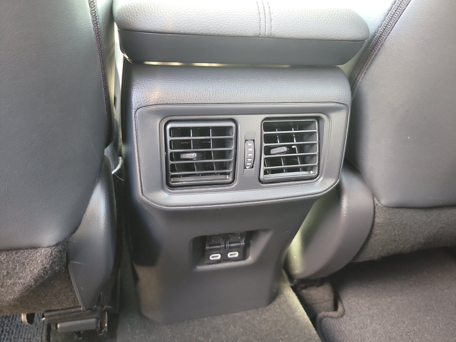 Used 2024 Toyota RAV4 XSE w/ Advanced Technology Package AWD/4WD image 11