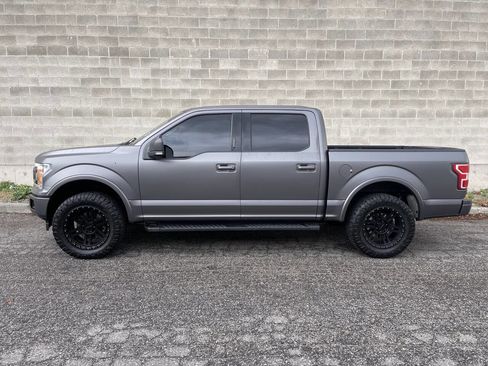 Used 2018 Ford F150 XLT w/ Equipment Group 302A Luxury image 9