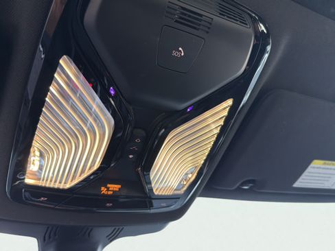 Used 2022 BMW 530i RWD image 20