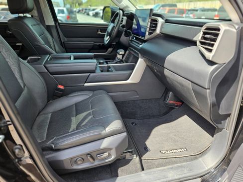 Used 2024 Toyota Tundra Limited AWD/4WD image 12