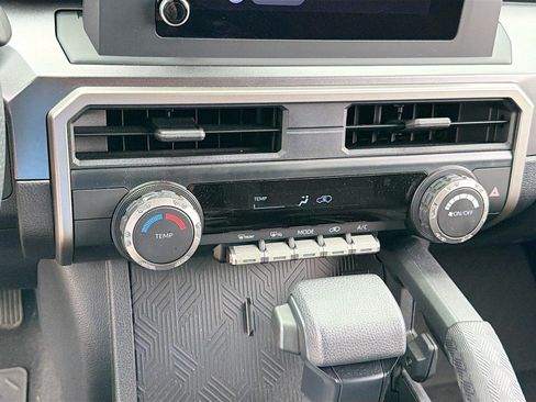 Used 2025 Toyota 4Runner SR5 RWD image 13