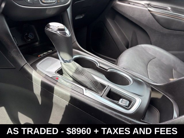 Used 2018 Chevrolet Equinox Premier FWD image 23