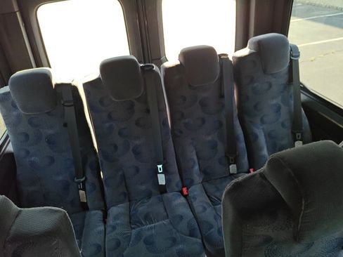 Used 2019 Mercedes-Benz Sprinter 2500 image 28