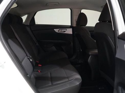 Used 2024 Kia Forte LXS w/ LXS Technology Package image 32