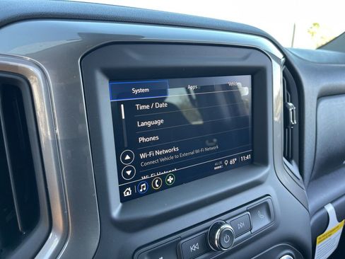 New 2026 GMC Sierra 2500 Pro w/ Convenience Package image 13