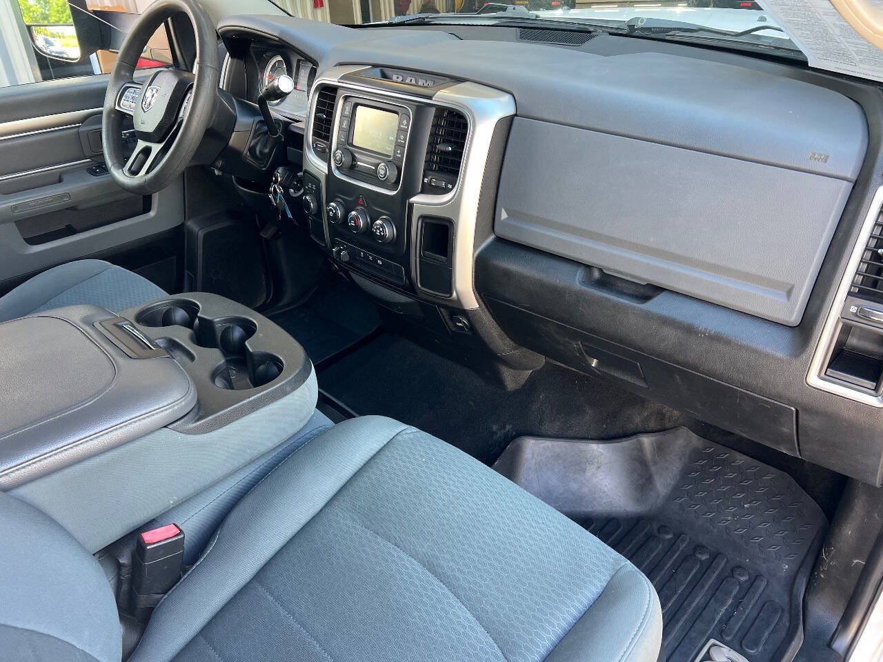 Used 2018 RAM 2500 SLT AWD/4WD image 20