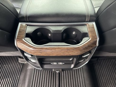 Used 2019 RAM 3500 Laramie image 23