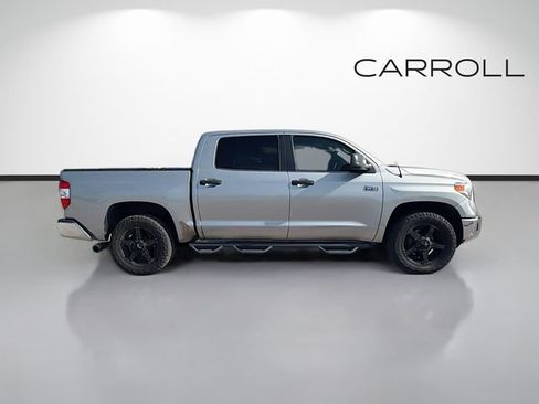Used 2017 Toyota Tundra SR5 w/ SR5 Upgrade Package AWD/4WD image 2