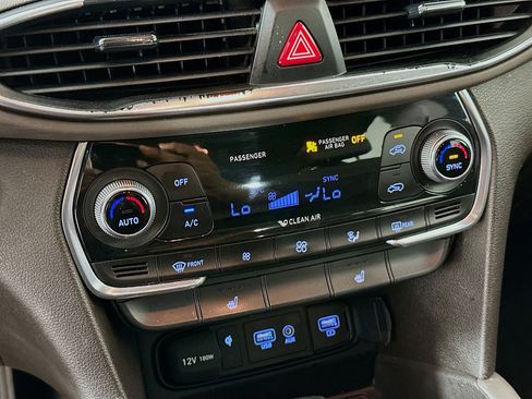 Used 2020 Hyundai Santa Fe SEL w/ Convenience Package FWD image 22