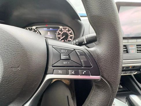Used 2022 Nissan Altima 2.5 SV FWD image 24