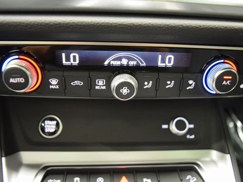 New 2025 Audi Q3 2.0T Premium Plus image 13