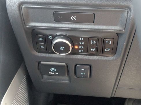 Used 2025 Ford F150 Raptor AWD/4WD image 28