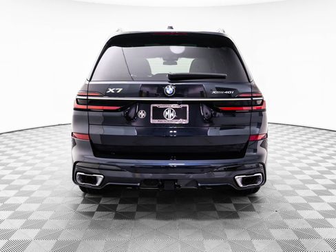 Certified 2025 BMW X7 xDrive40i w/ M Sport Package image 5