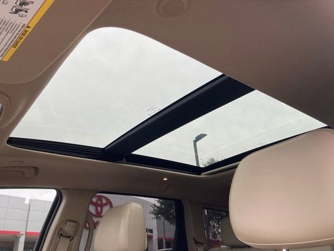 Used 2020 Jeep Grand Cherokee Limited w/ Luxury Group II image 15