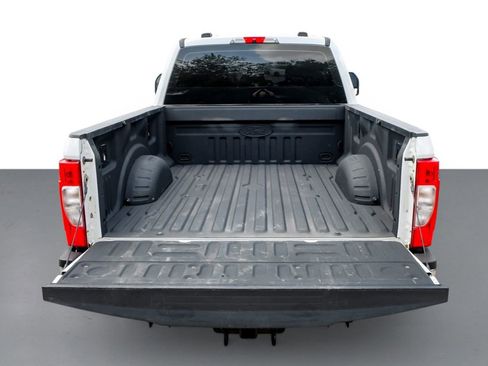 Used 2020 Ford F250 XL w/ Power Equipment Group AWD/4WD image 59