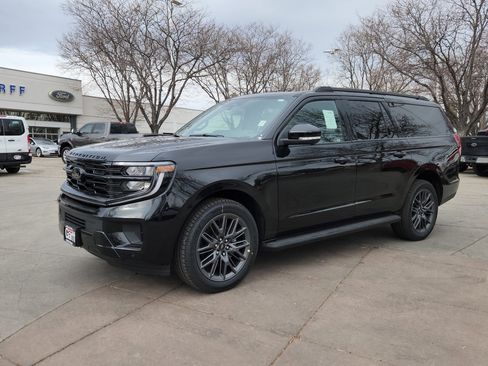 New 2026 Ford Expedition Max Platinum w/ Stealth Appearance Package image 3