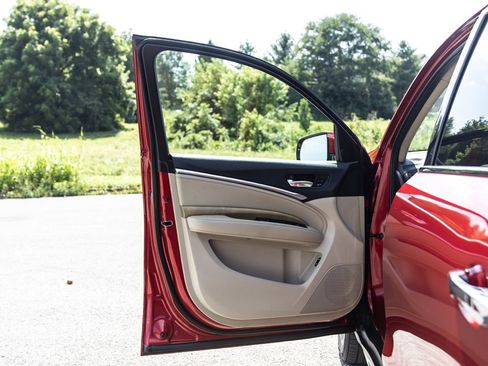 Used 2020 Acura MDX SH-AWD w/ Technology Package image 18