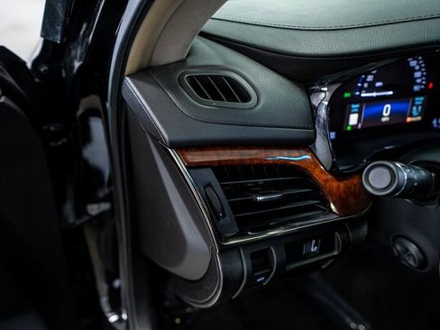 Used 2015 Cadillac CTS Luxury image 36