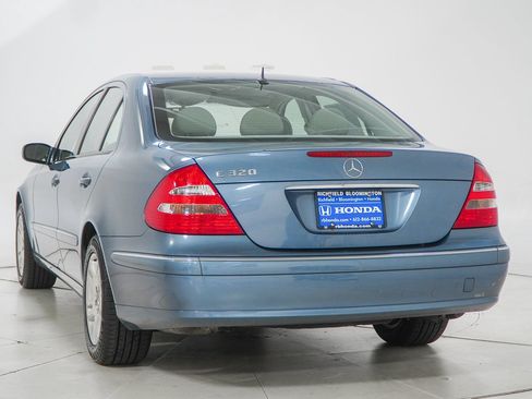 Used 2003 Mercedes-Benz E 320 Sedan image 7