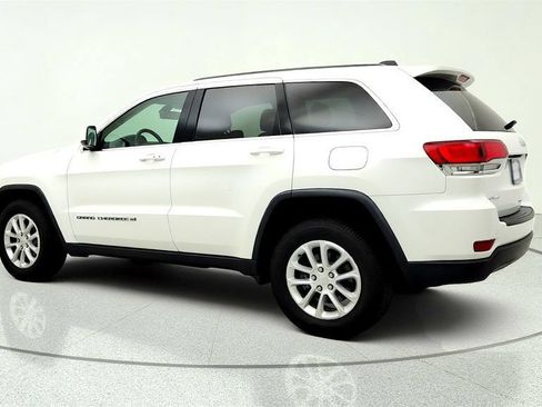 Used 2022 Jeep Grand Cherokee Laredo E AWD/4WD image 7