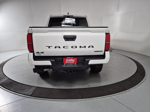 New 2025 Toyota Tacoma TRD Off-Road image 4