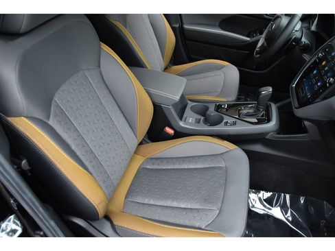 Certified 2025 Subaru Crosstrek 2.5i Sport w/ Crosstrek Mirror Package image 30