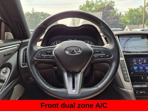 Used 2019 INFINITI Q60 3.0t Luxe w/ Essential Package AWD/4WD image 14