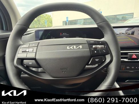 New 2026 Kia Sportage S AWD/4WD image 33