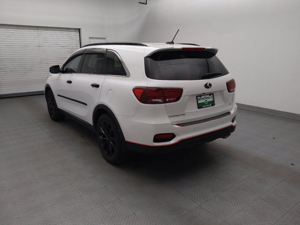 Used 2019 Kia Sorento S FWD image 5
