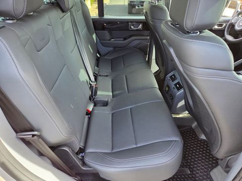 Used 2025 INEOS Grenadier Trialmaster Edition image 15