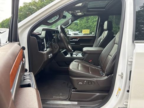 Used 2023 GMC Sierra 1500 Denali w/ Technology Package AWD/4WD image 28