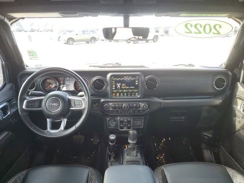 Used 2022 Jeep Gladiator Overland image 27