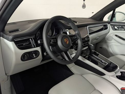 New 2026 Porsche Macan S AWD/4WD image 4