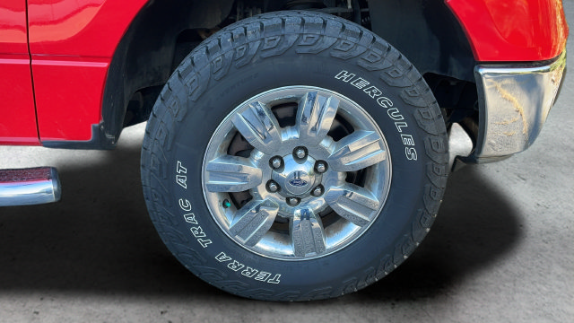 Used 2011 Ford F150 XLT w/ XLT Chrome Pkg AWD/4WD image 25