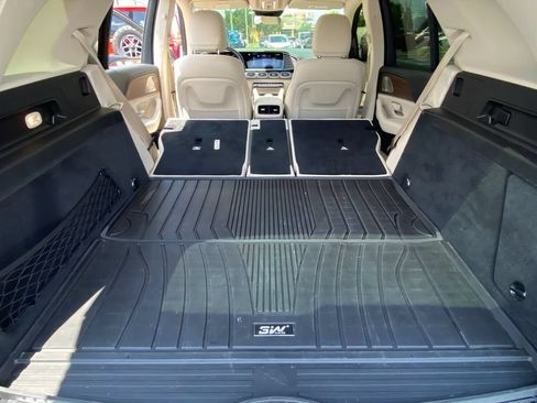 Used 2025 Mercedes-Benz GLE 350 4MATIC w/ AMG Line Exterior image 24