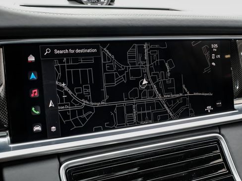 Used 2023 Porsche Panamera Turbo S image 19