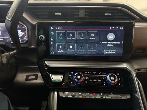 Used 2024 GMC Sierra 3500 Denali Ultimate image 30