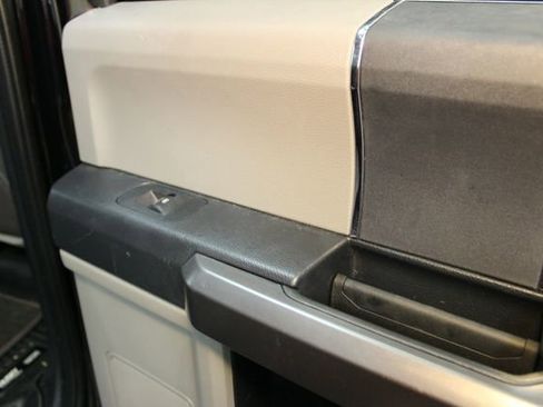 Used 2022 Ford F250 XLT image 13